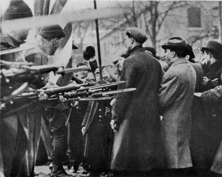 The 1912 Bread and Roses Strike, Lawrence Massachusetts Speak Out Now